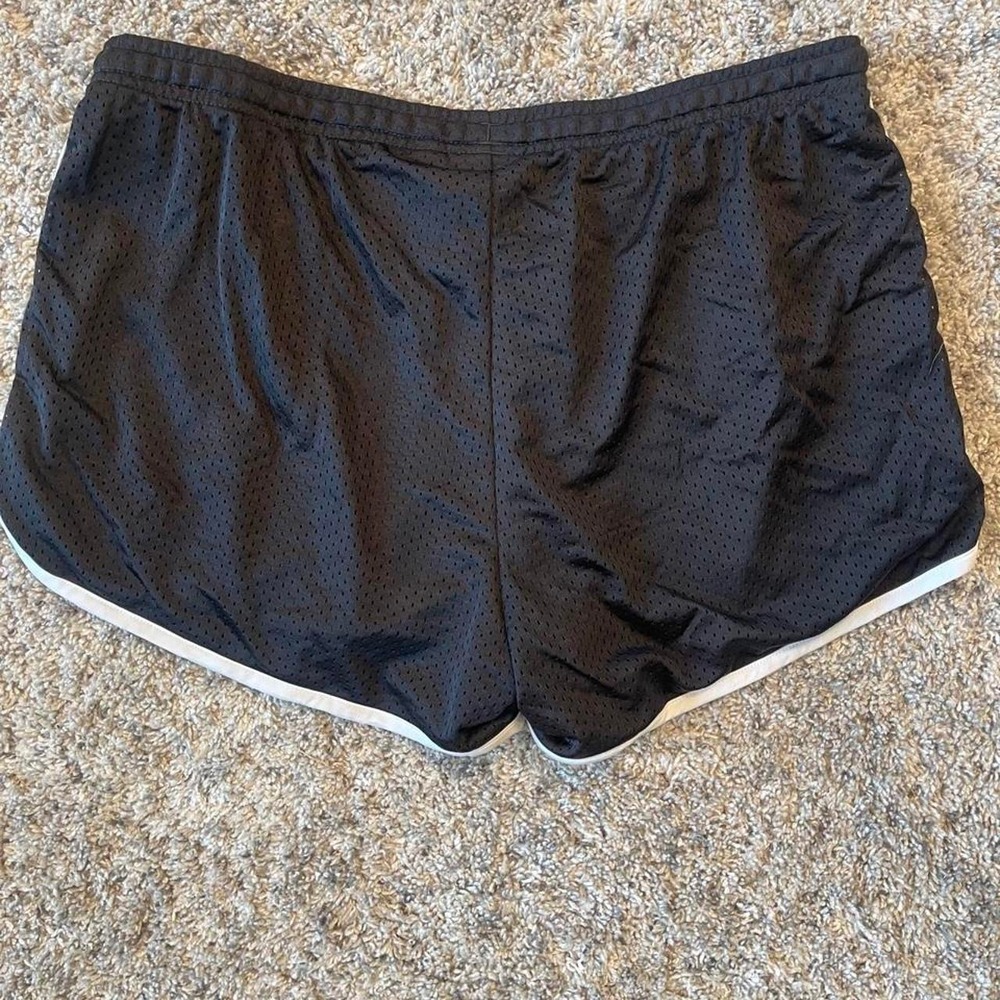 Puma Shorts - Picture 4 of 4